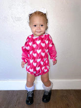 Load image into Gallery viewer, Hearts of Love
