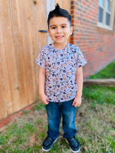 Load image into Gallery viewer, Mommas skater boy
