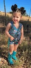 Load image into Gallery viewer, Black puff (scuba)
