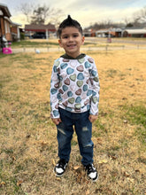 Load image into Gallery viewer, Mamas Boy
