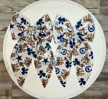 Load image into Gallery viewer, FOOTBALL coquette BOWS

