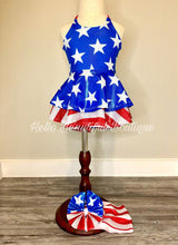 Load image into Gallery viewer, Stars &amp; Stripes ❤️💙HOLO *SIZE UP*

