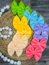 Load image into Gallery viewer, Sunflower
