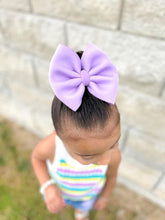 Load image into Gallery viewer, Lilac puff (scuba)
