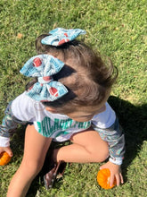 Load image into Gallery viewer, Football Ombré teams
