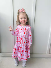 Load image into Gallery viewer, Hearts &amp; Bows
