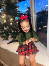 Load image into Gallery viewer, Christmas plaid Skirted Leo
